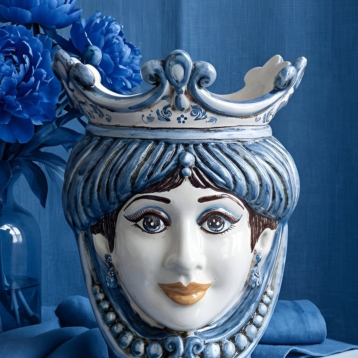 Testa di Moro con Perline h 25 cm — Donna, Mono Blu