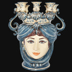 Ceramiche di Caltagirone fatti a mano con volto femminile e decori blu, pezzo artigianale unico
