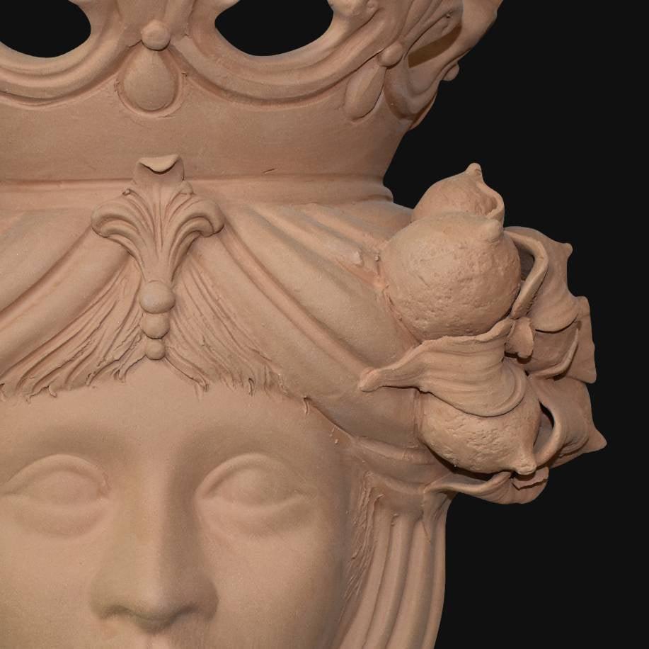 Testa di Moro con Limoni, Donna, dettagli floreali e frutti. Ceramica siciliana di Caltagirone, Sofia